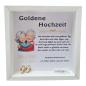 Preview: Personalisierte Geldgeschenk Verpackung zur Goldenen Hochzeit mit Geschenkband, Ehepaar-Motiv, Glückwunschtext und Geldscheinhalter.