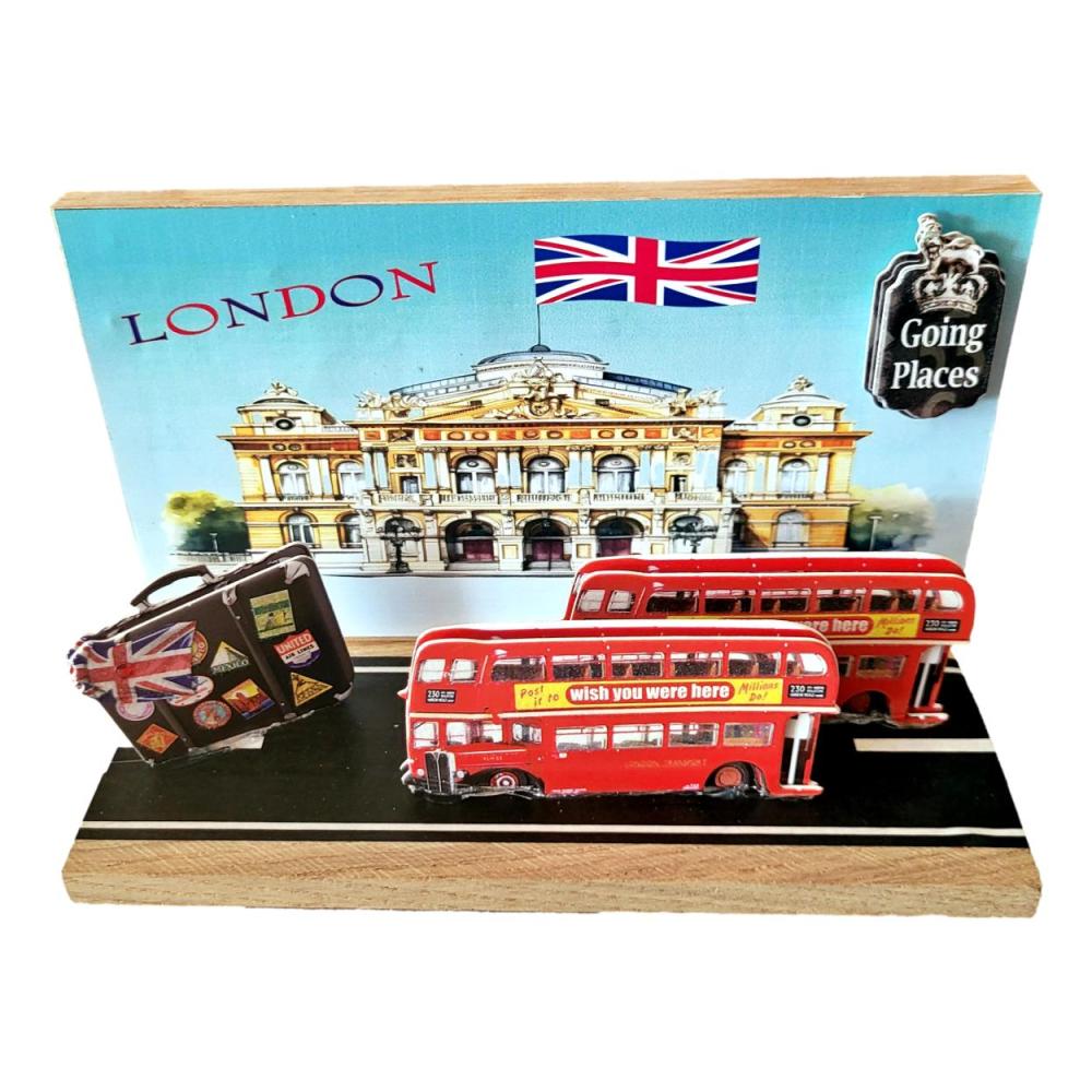 Holz-Diorama London mit roten Doppeldeckerbussen und London-Motiv