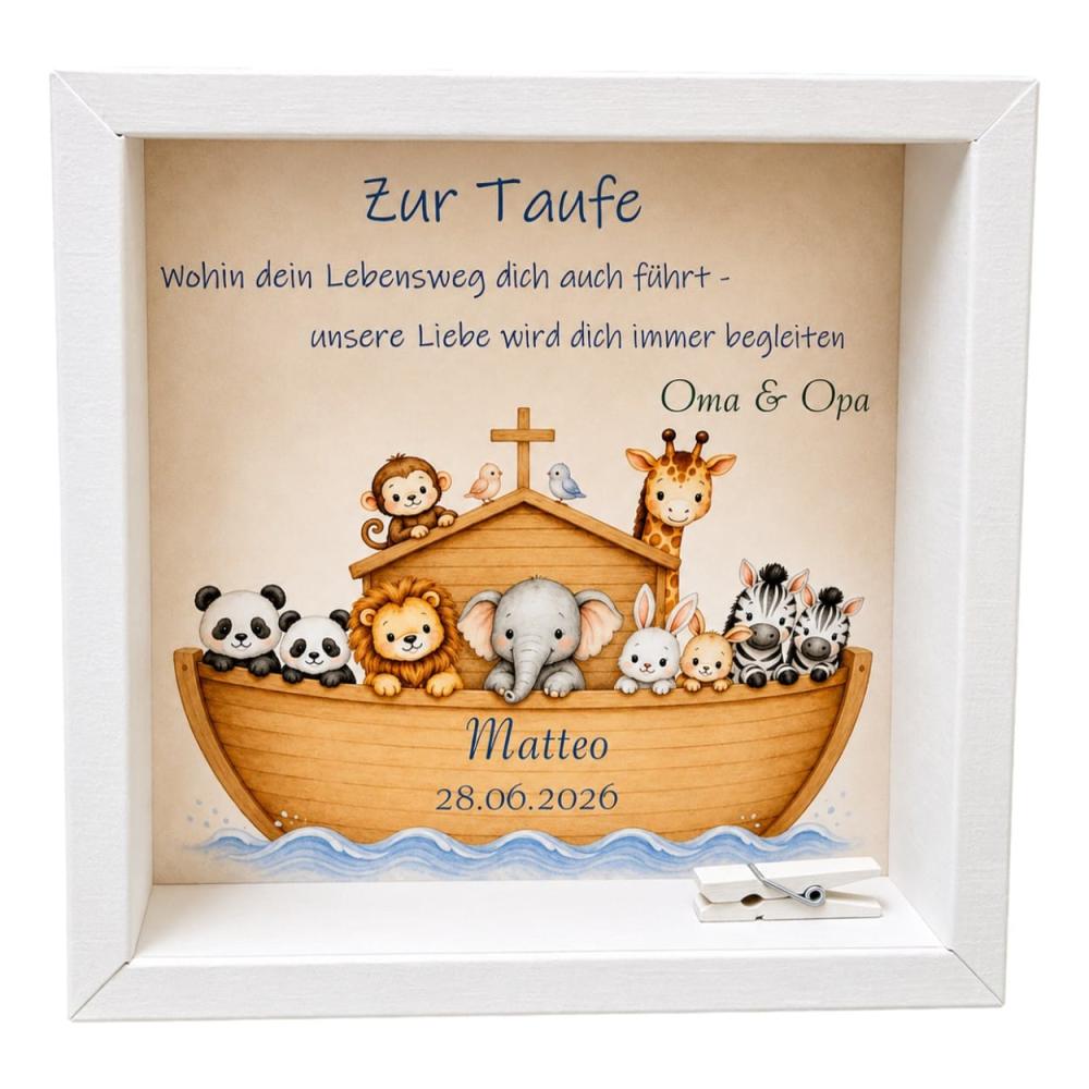 Preview: Geldgeschenk zur Taufe für Jungen mit kleiner Holzklammer und Tiermotiv