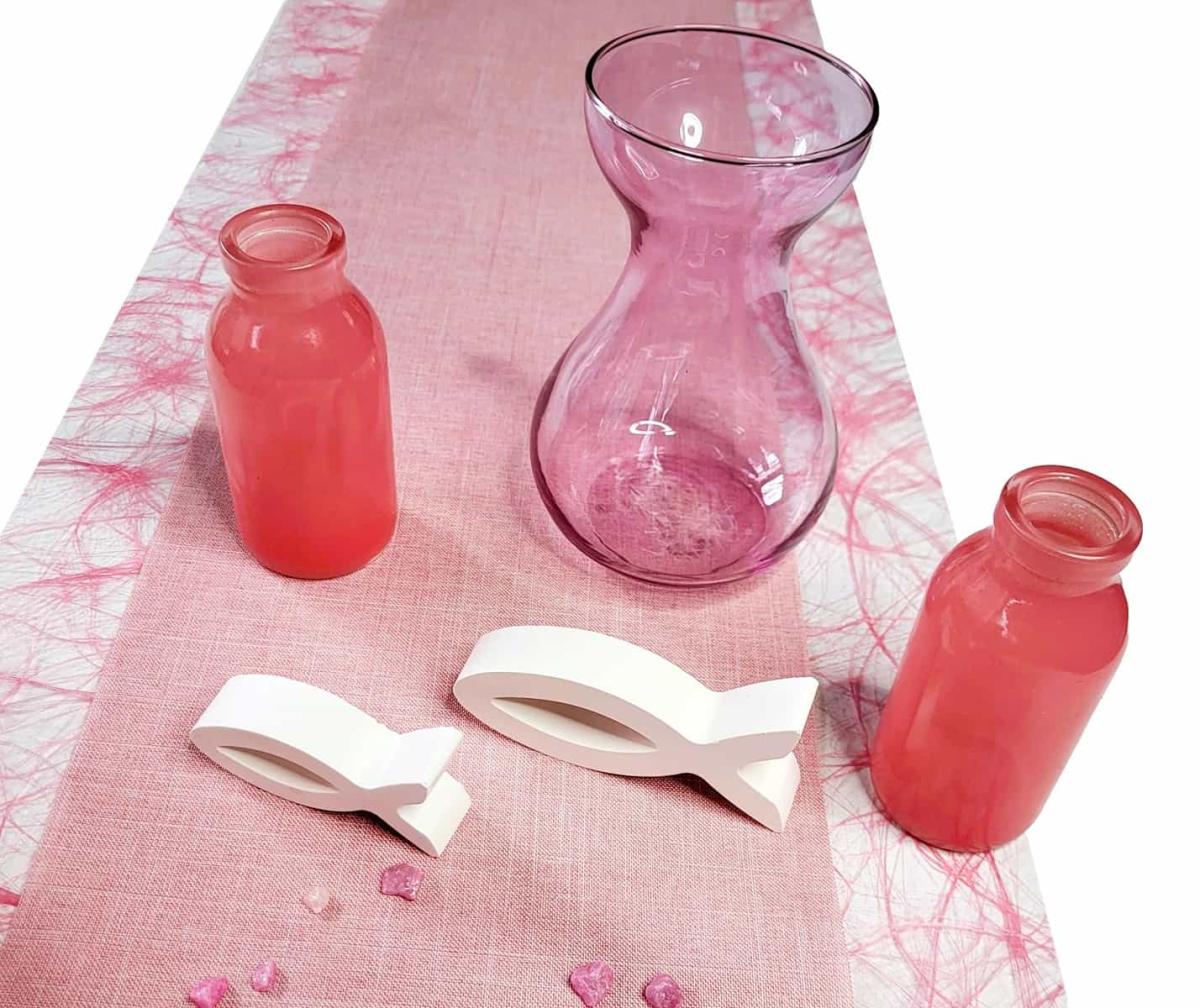 3 Glasvasen in unterschiedlichen Grüntönen und verschiedenen Formen