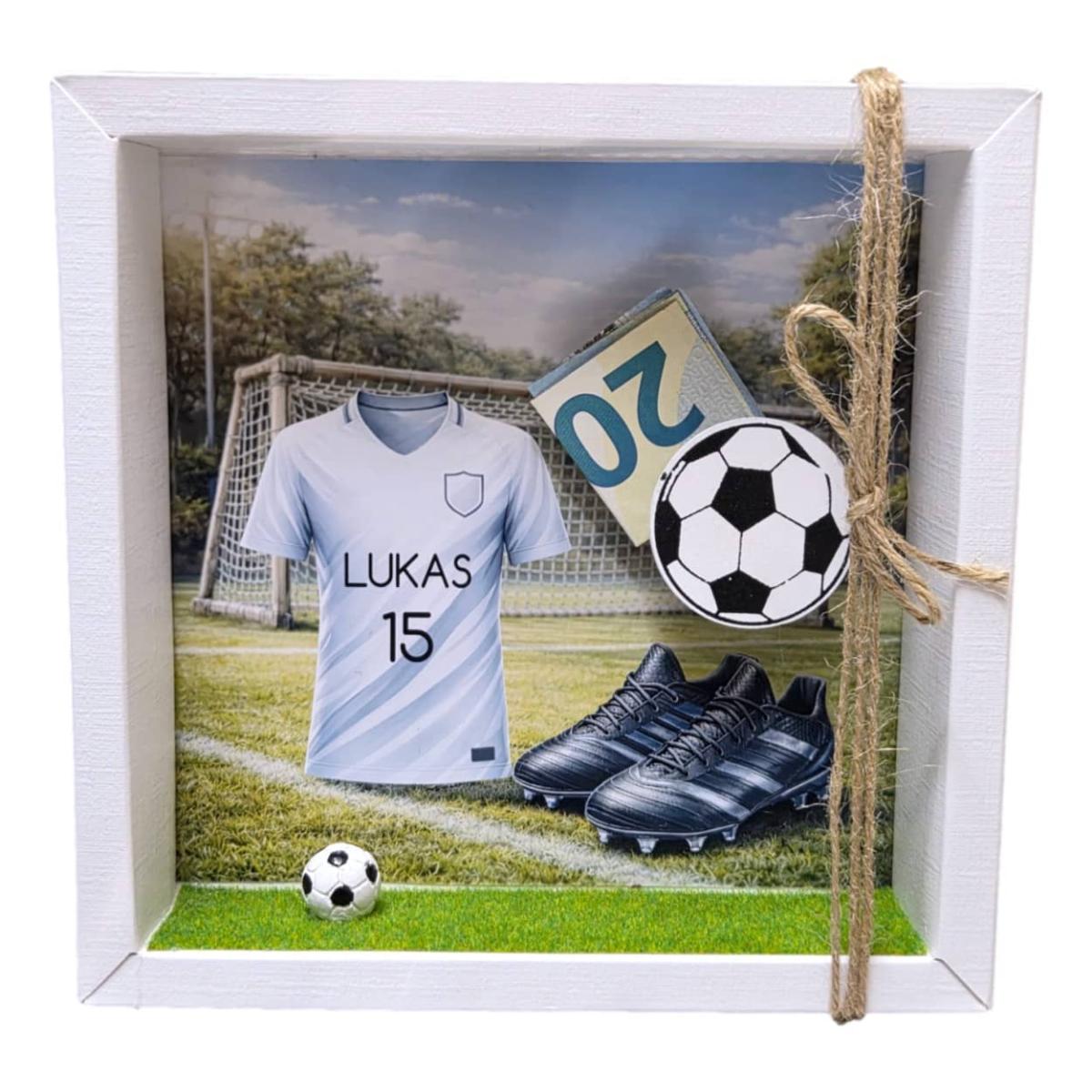 Personalisierte Geldgeschenk Verpackung Fußball mit Trikot Name Nummer und Fußballschuhen