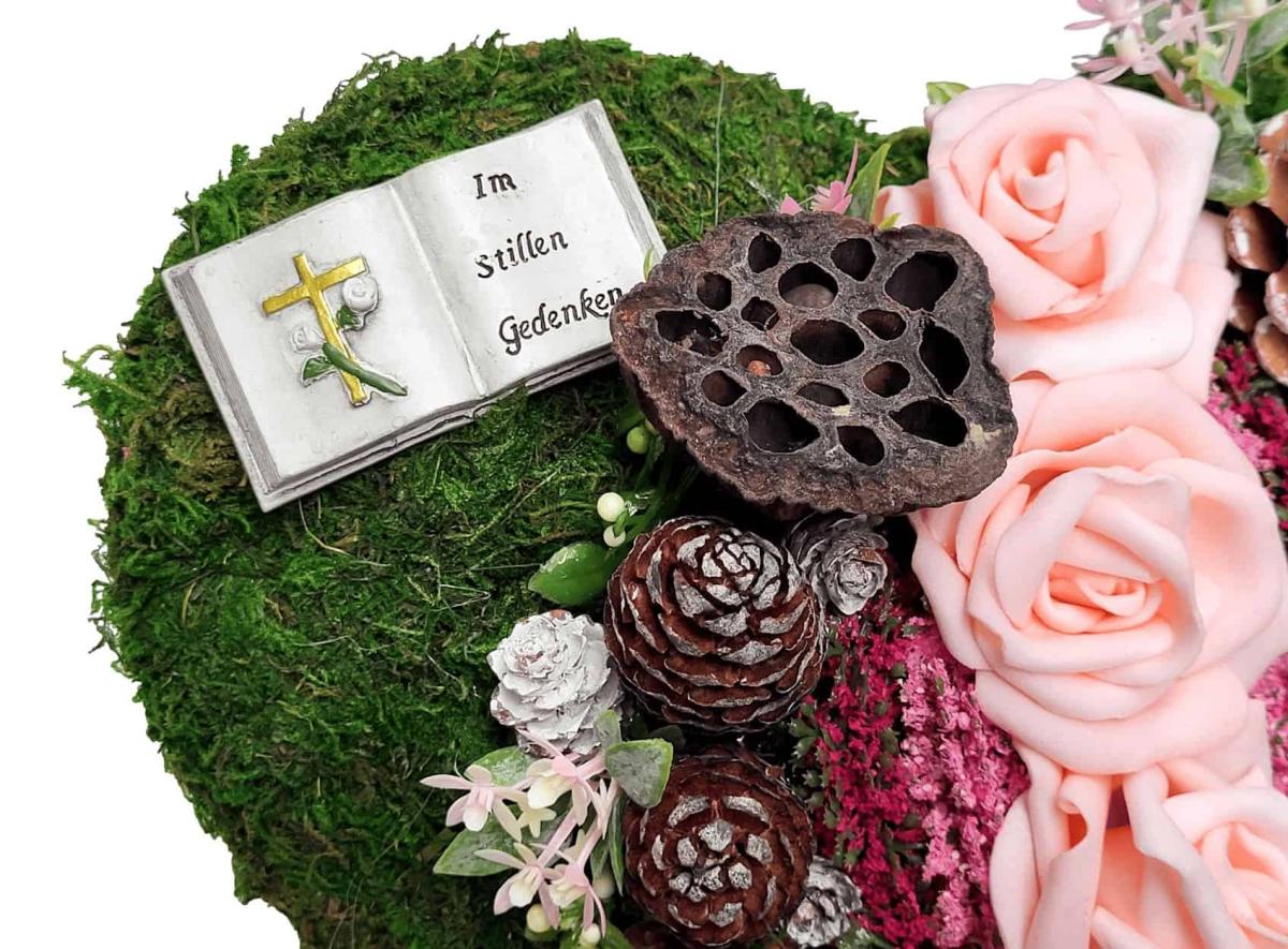 Moosherz rosa Rosen mit Bibel Grabschmuck